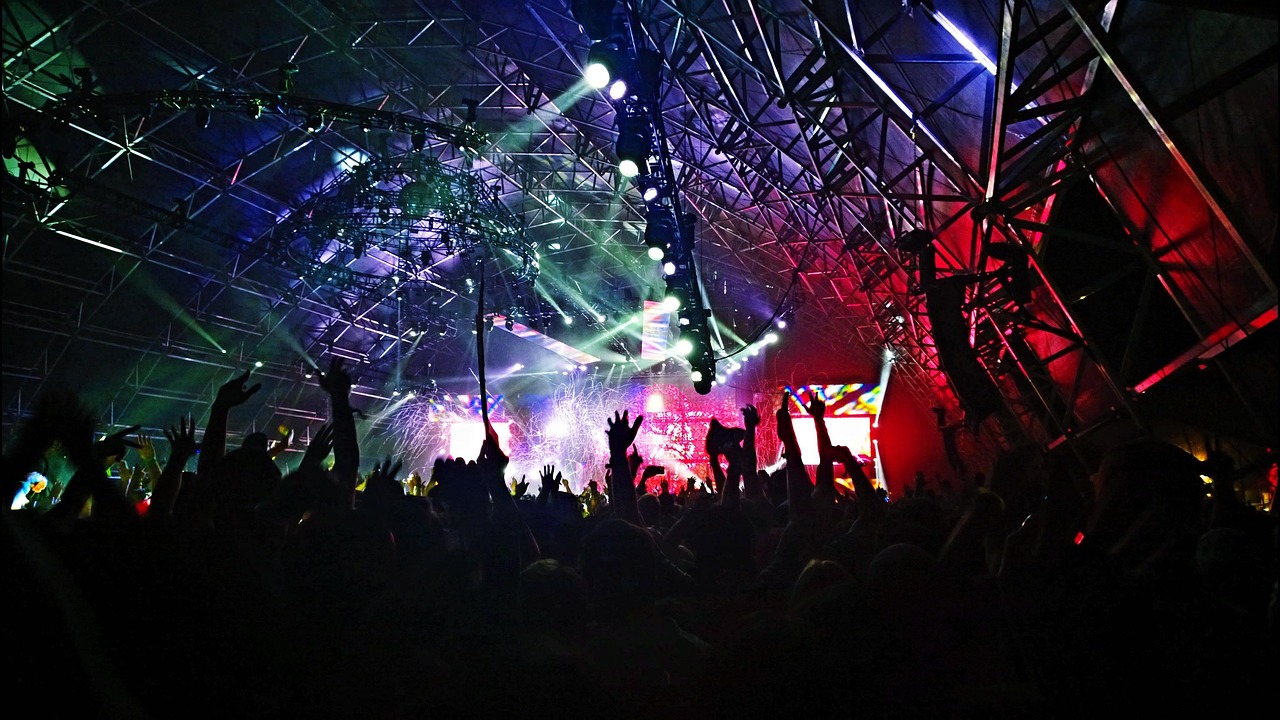 Audience, band, concert — Casino Sites Supporting Fair Gaming Technology