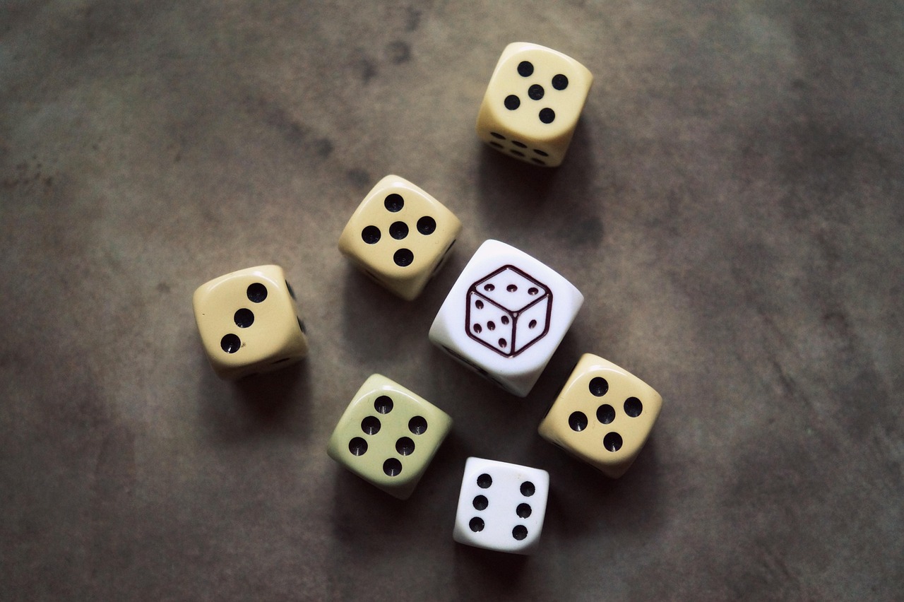 Dice, gamble, gambling — Ensuring Safe Transactions with Eat and Run Verification