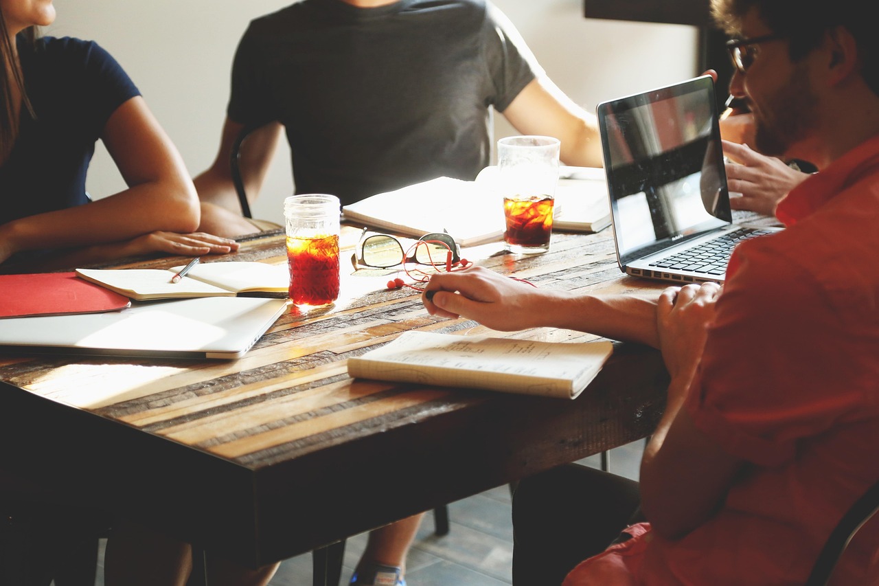 Meeting, brainstorming, business — How Small Businesses Can Thrive Through Internet Marketing